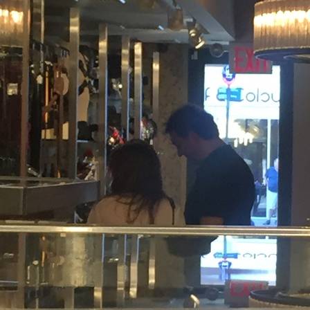 Joesley Batista e Ticiana foram flagrados em sex shop