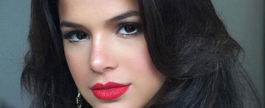 Bruna Marquezine posta foto de lingerie e enlouquece internautas