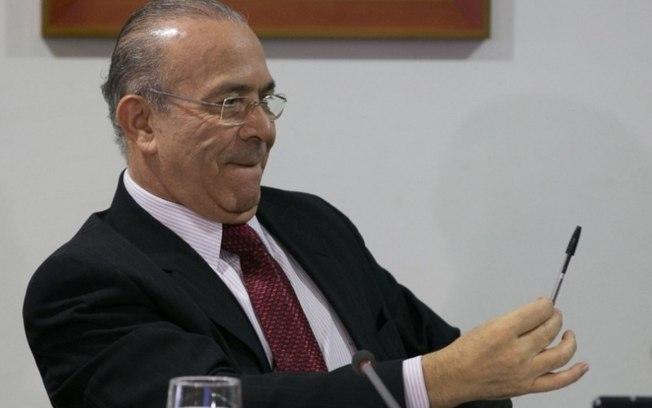 Eliseu Padilha se debruça sobre o mapeamento de parlamentares