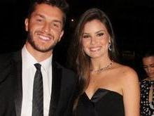 Camila Queiroz sobre Klebber Toledo: 'Apoio de ambos os lados'