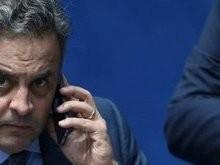Aécio desconhece papel com inscrição 'cx 2', diz advogado