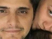Amiga posta foto com Bruno Gissoni com a filha Madalena: