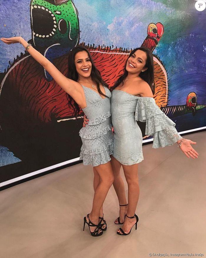 Emilly e Mayla tentam se promover ao atender fãs de Larissa Manoela