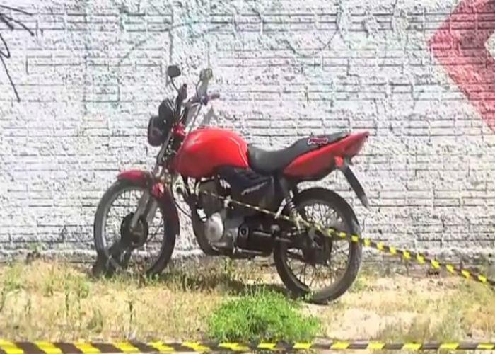 Moto conduzida por José Givanildo dos Santos Rufino (Crédito: Reprodução)