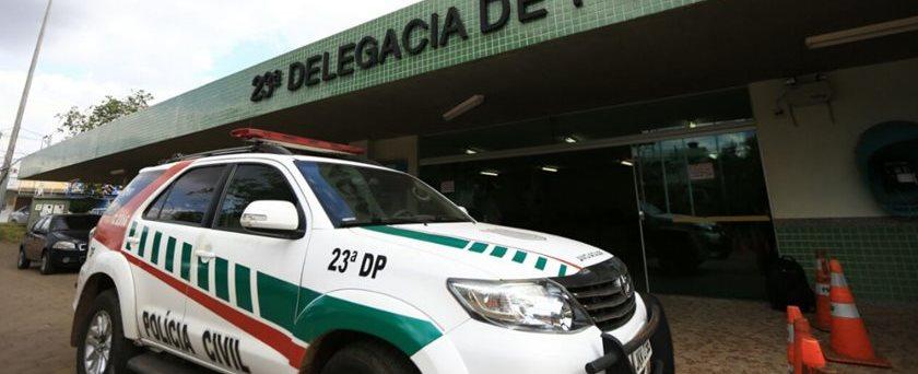 Homem fica em coma após ser atropelado durante briga em bar