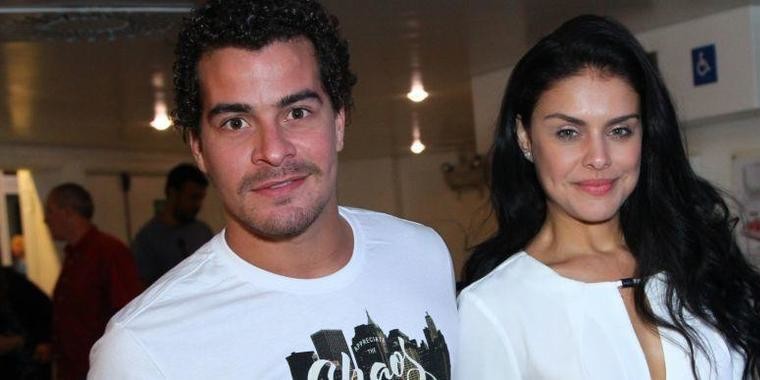 Thiago Martins e Paloma Bernardi se separam após cinco anos juntos