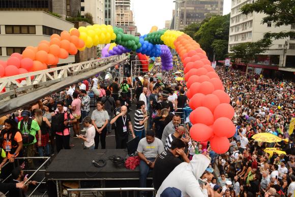 Parada do Orgulho LGBT de São Paulo acontece no próximo domingo