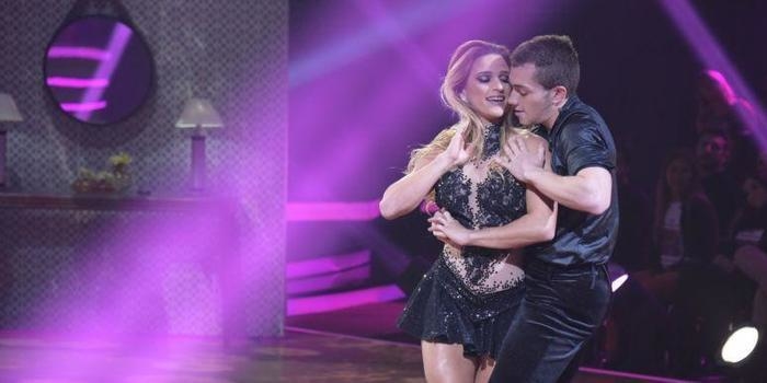Jade Barbosa inicia namoro com seu coreógrafo no 'Dancing Brasil'