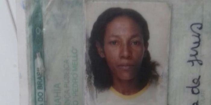 Após beber água na casa de amiga, mulher passa mal e morre