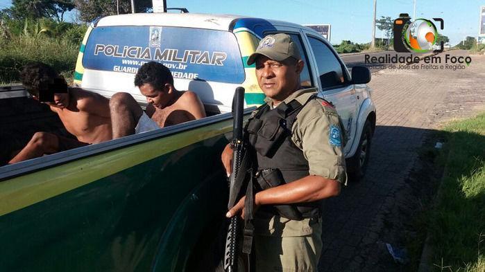 Dupla suspeita de assalto é capturada pela Polícia