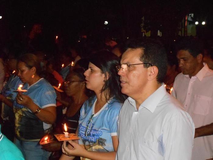 Prefeita Aldara Pinto e o deputado estadual Zé Santana participam do encerramento dos Festejos de Jerumenha