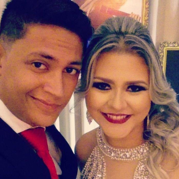 Casal foi assaltado em frente ao buffet quando noiva entrava no carro (Crédito: Reprodução )
