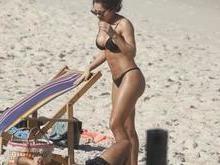 Thammy Miranda curte dia de praia com namorada Andressa Ferreira