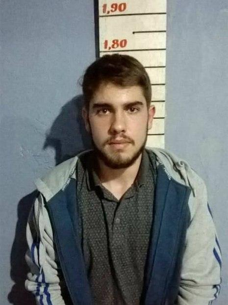 Jovem "formado em Grey's Anatomy" é preso ao se passar por médico