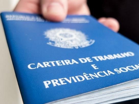 Brasil criou 34.253 novas vagas de emprego em maio, diz Caged