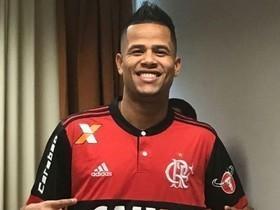 Geuvânio faz exames no Fla e se apresenta na quarta-feira