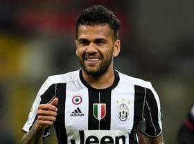 Dirigente da Juventus confirma a saída de Daniel Alves