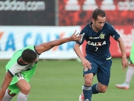Éverton Ribeiro aparece no BID e já pode estrear pelo Flamengo