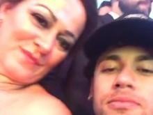 Após fim com Marquezine, Neymar posta vídeo com a mãe: ‘Meu amor’