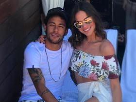 Fim do namoro de Marquezine e Neymar vira destaque internacional