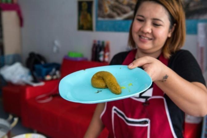 Doce com forma de fezes caninas faz sucesso na Tailândia