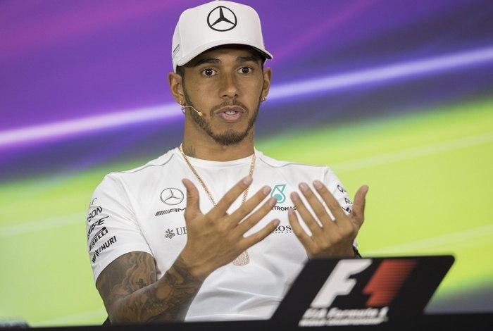 Hamilton detona Vettel: "Quer provar que é homem?