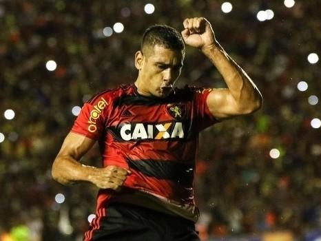 Palmeiras monitora situação de Diego Souza no Sport