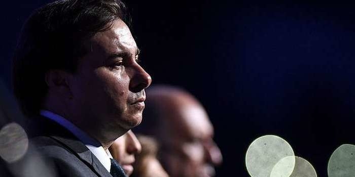 Quem assume e o que acontece se Michel Temer for afastado?