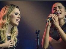 Dez anos mais nova, Anitta faz elogios para Sandy : 'Beleza jovial'