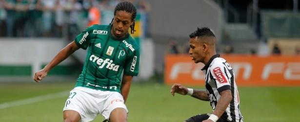 Palmeiras domina Atlético-MG, mas perde pênalti e fica no 0 a 0