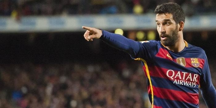Arsenal quer meia encostado no Barcelona para próxima temporada