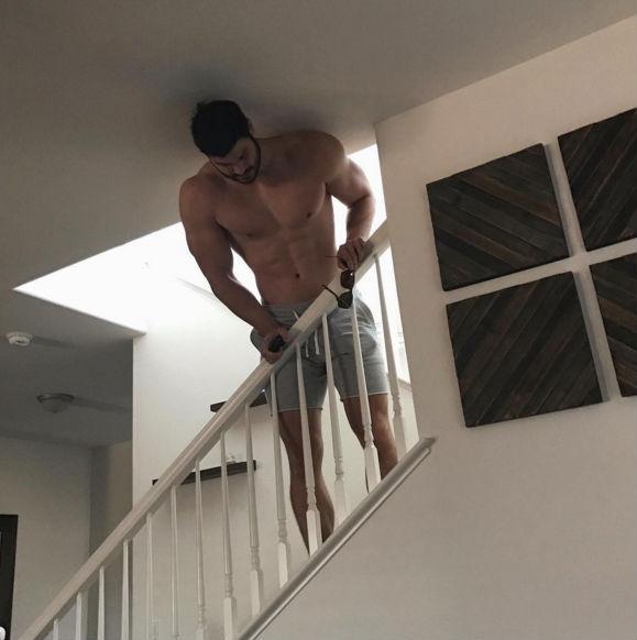 Personal faz sucesso na web e ganha apelido de 'Homem árvore'