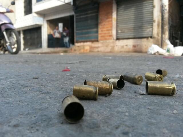 Quatro pessoas morrem e outras 15 ficam feridas durante chacina