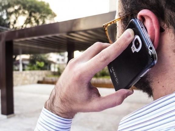 Celulares de 40 mi de brasileiros podem ser bloqueados até dezembro