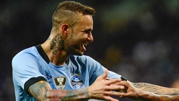 Luan no empate entre Grêmio e Cruzeiro no Mineirão pelo Brasileiro (Crédito: Reprodução)