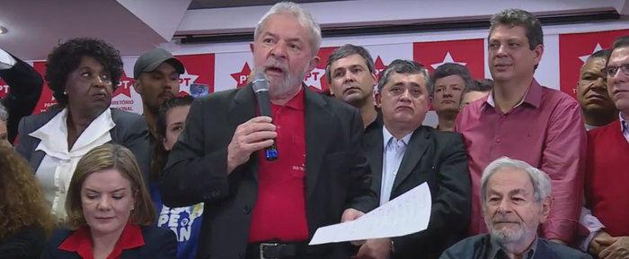 Lula fala pela 1ª vez após ser condenado