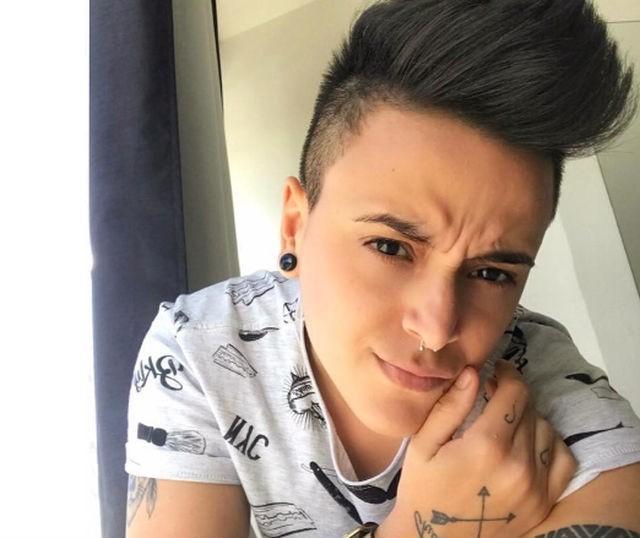 Mulher morre após ser atingida com tiro na cabeça durante assalto