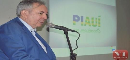 Futuro de PMDB será decido em convenção, afirma João Henrique