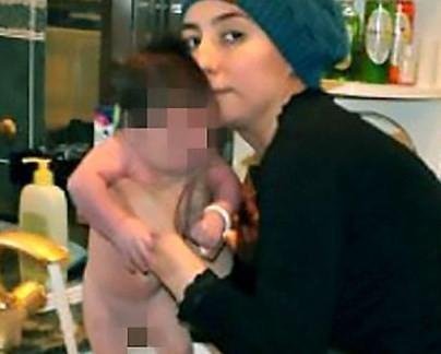 Mulher posta foto de filho com vibrador e revolta internautas
