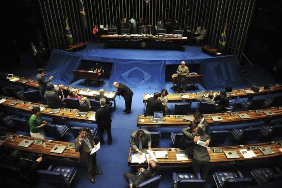 Para reforma ser aprovada é necessária apenas a maioria simples (Crédito: Reprodução)