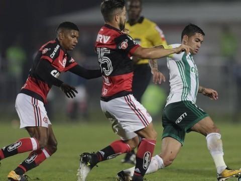 Flamengo se perde, empata com o Palmeiras e Zé volta a virar alvo