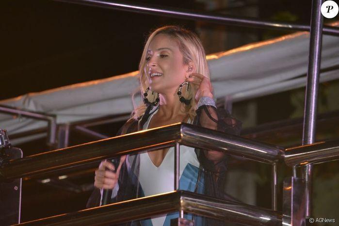 Claudia Leitte no Fortal 2017