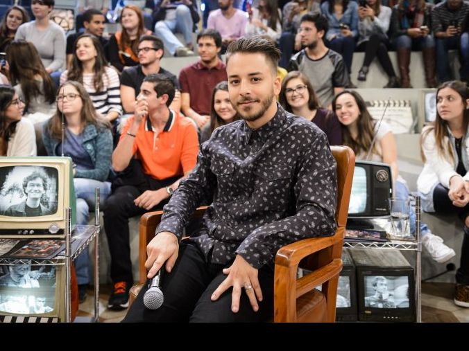 "Estou virando um leão", afirma Junior Lima sobre ser paternidade
