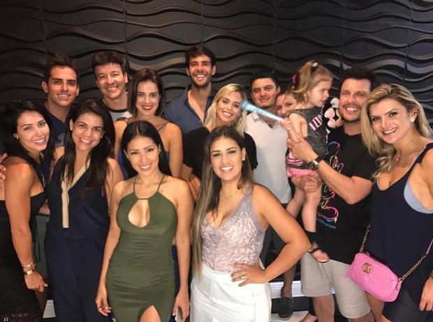 Simone comemora aniversário do filho com super festa em Orlando