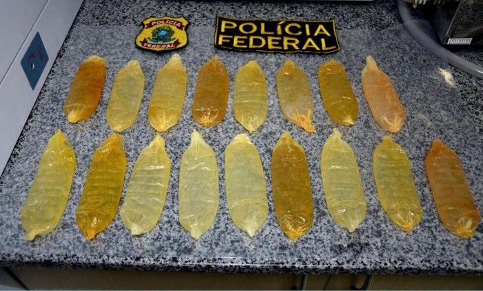 Camisinhas com cocaína líquida foram expelidas no hospital