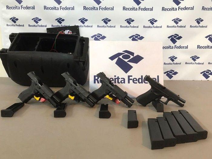 Receita Federal apreende armas e produtos contrabandeados no Paraná