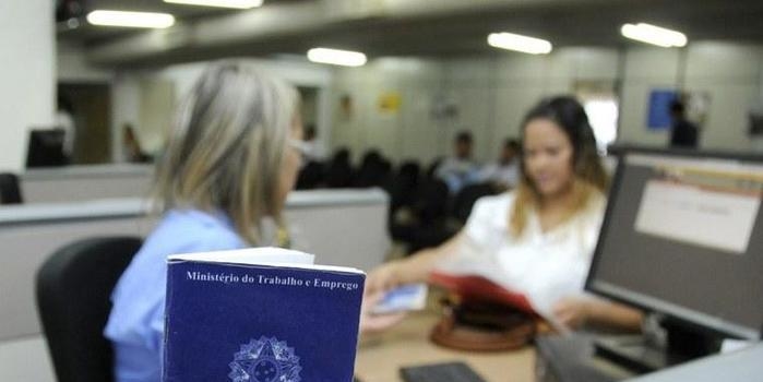 Saques do FGTS inativo terminam nesta segunda-feira (31)