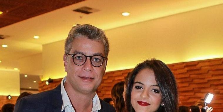 Após ser detido, Fábio Assunção curte férias com namorada no Chile
