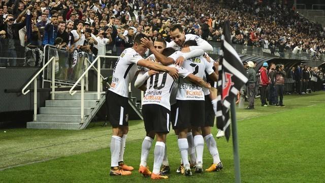 Corinthians domina a Ponte, vence e amplia série invicta