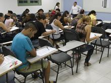 Concursos abrem 1,6 mil vagas com salários que vão até R$ 10 mil